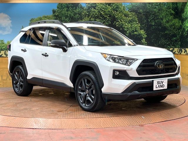 TOYOTA RAV4 4WD 2023