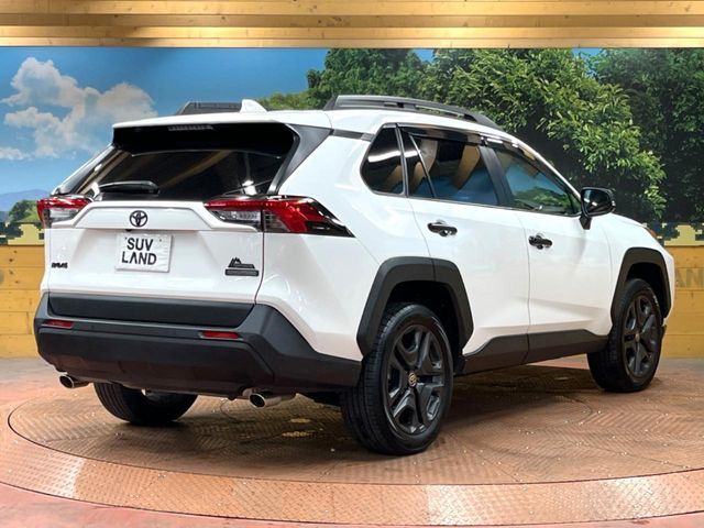 TOYOTA RAV4 4WD 2023