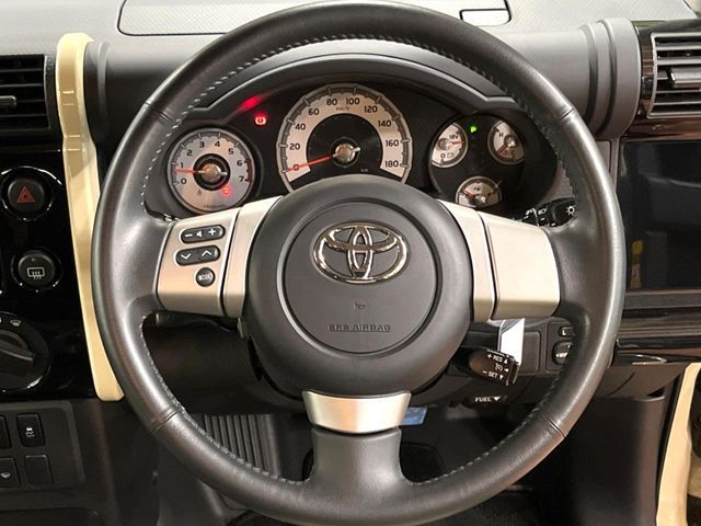 TOYOTA FJ CRUISER 4WD 2018