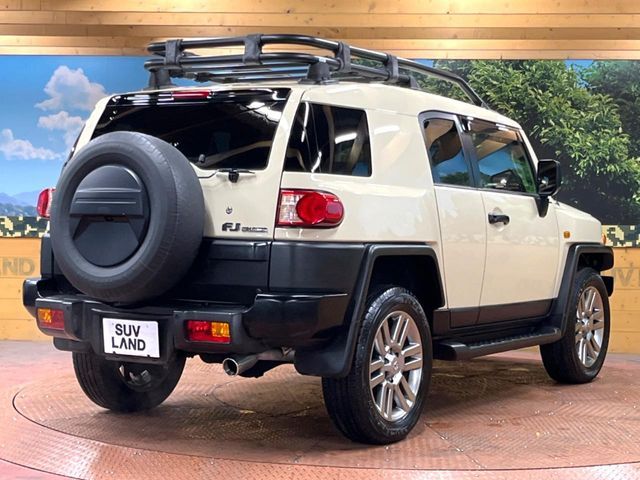 TOYOTA FJ CRUISER 4WD 2018