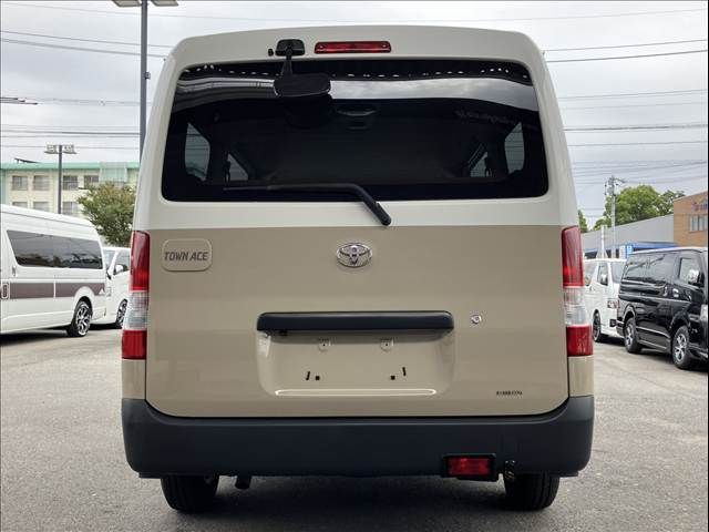 TOYOTA TOWNACE van 2WD 2017