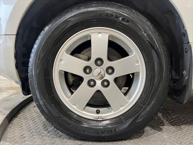 MITSUBISHI DELICA D:5 2WD 2013