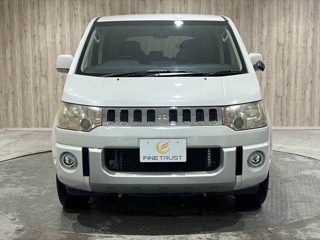 MITSUBISHI DELICA D:5 2WD 2013