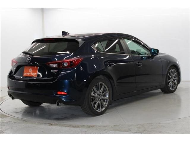 MAZDA AXELA SPORTS 2017