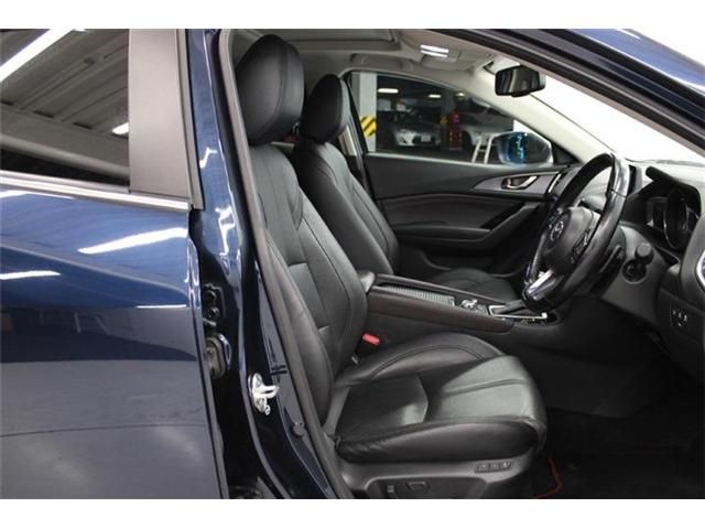 MAZDA AXELA SPORTS 2017