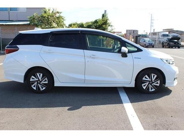 HONDA SHUTTLE HYBRID 2019