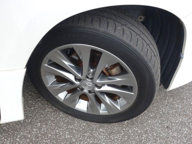 TOYOTA VELLFIRE 4WD 2010