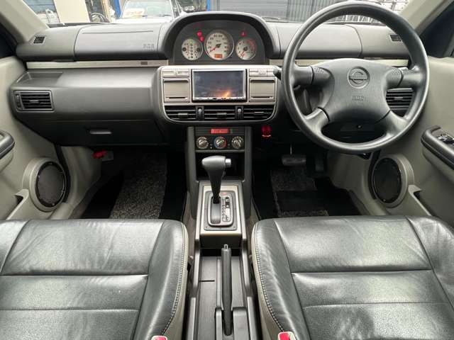 NISSAN X-TRAIL 4WD 2002
