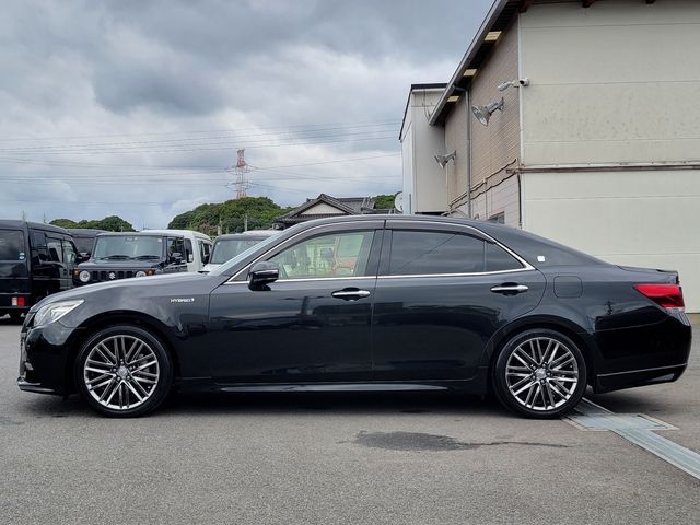 TOYOTA CROWN sedan hybrid 2015