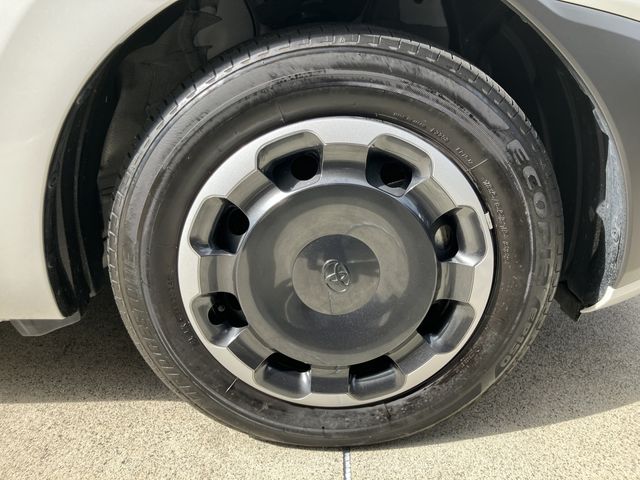 TOYOTA SIENTA HYBRID 2024