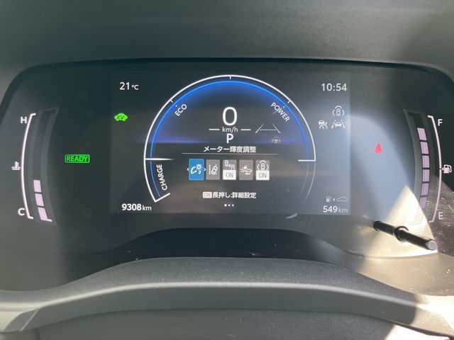 TOYOTA SIENTA HYBRID 2024