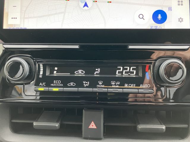 TOYOTA SIENTA HYBRID 2024