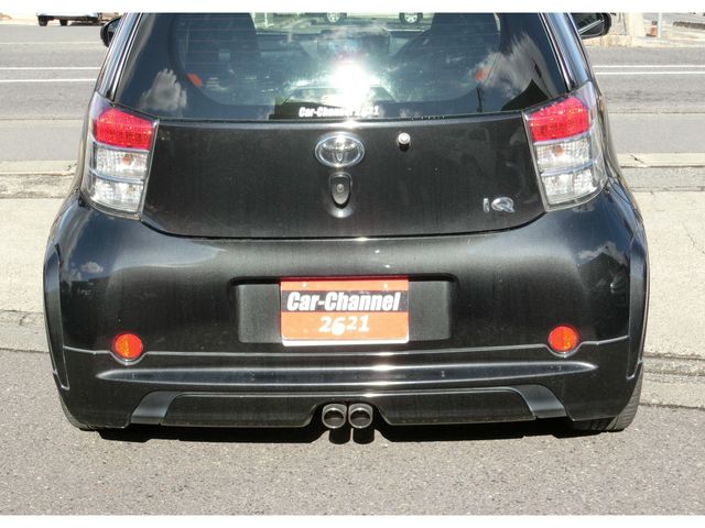 TOYOTA iQ 2009