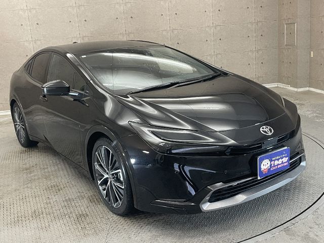 TOYOTA PRIUS 2024
