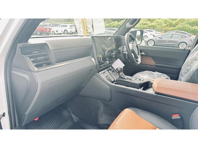 TOYOTA LEXUS GX550 2025