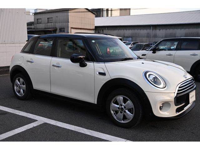 BMW MINI COOPER 5DOOR 2020