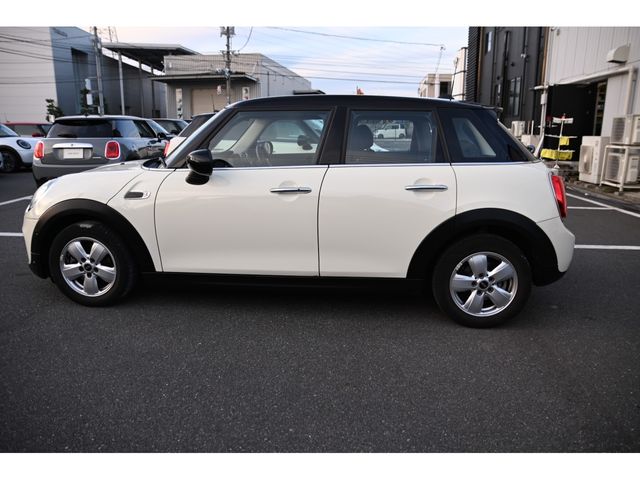 BMW MINI COOPER 5DOOR 2020