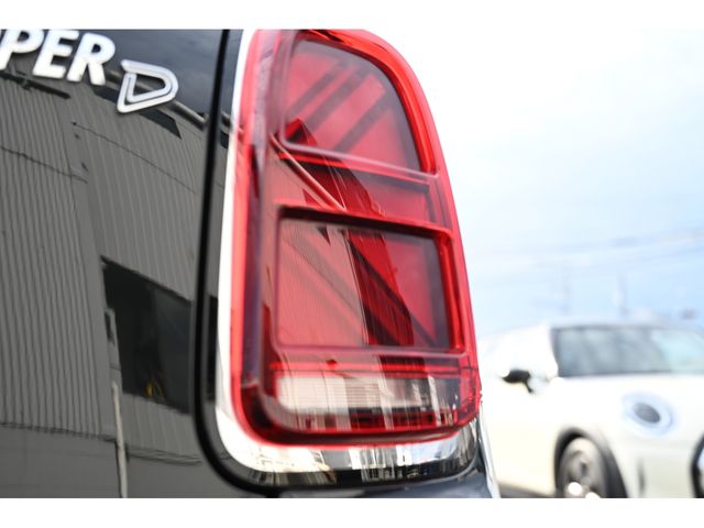 BMW MINI COOPER D CROSSOVER 2022