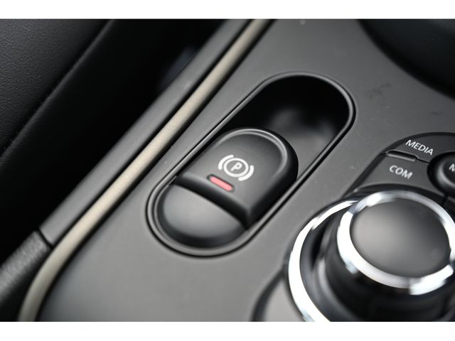 BMW MINI COOPER D CROSSOVER 2022