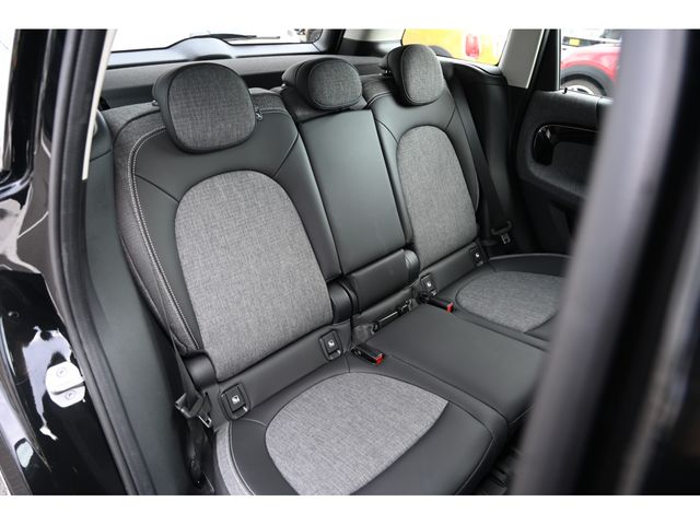 BMW MINI COOPER D CROSSOVER 2022