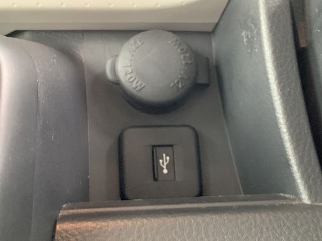 SUZUKI MR WAGON 2012