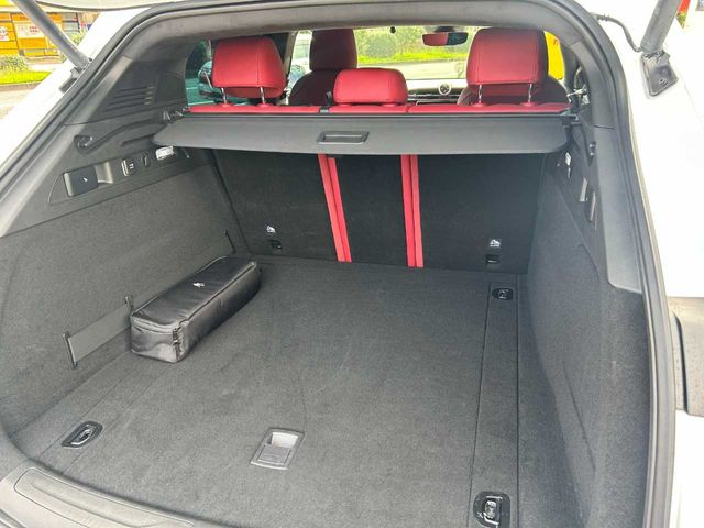 MASERATI MASERATI Grecale 2023