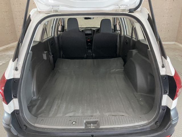 NISSAN NV150 AD 2WD 2020