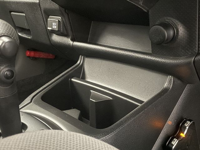 NISSAN NV150 AD 2WD 2020