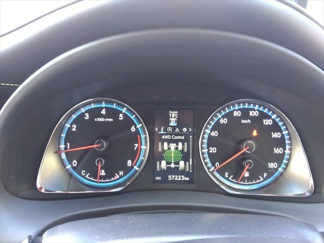 TOYOTA HARRIER 4WD 2014