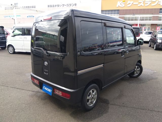 DAIHATSU HIJET CARGO 4WD 2017