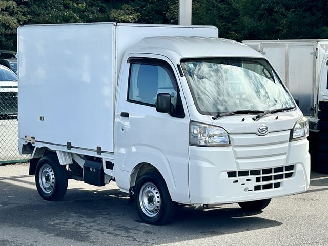 DAIHATSU HIJET truck 2016