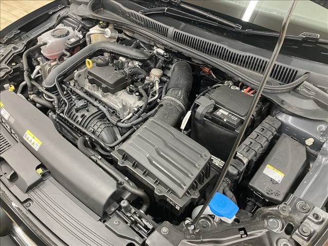 VOLKSWAGEN VOLKSWAGEN POLO 2022