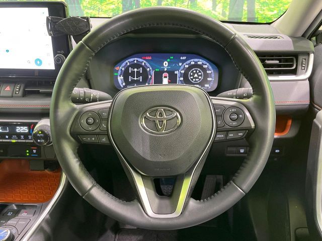 TOYOTA RAV4 4WD 2023