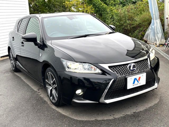 TOYOTA LEXUS CT200h 2015