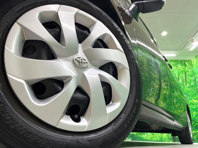 TOYOTA SIENTA HYBRID 2015