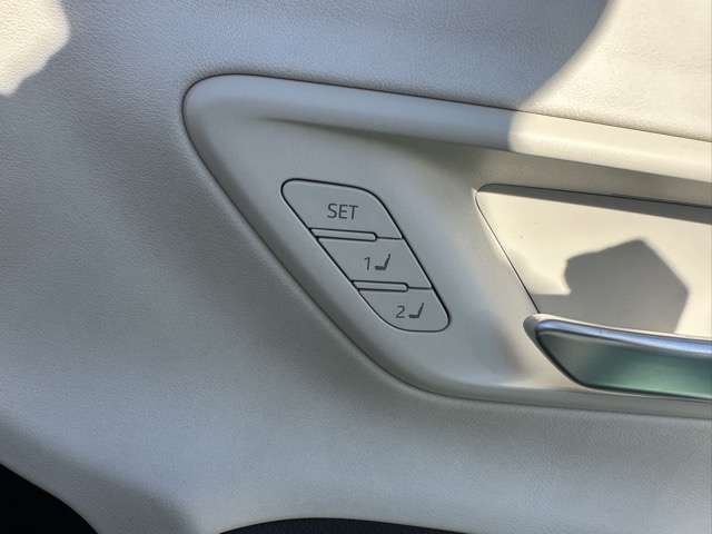 TOYOTA CROWN CROSSOVER 2023