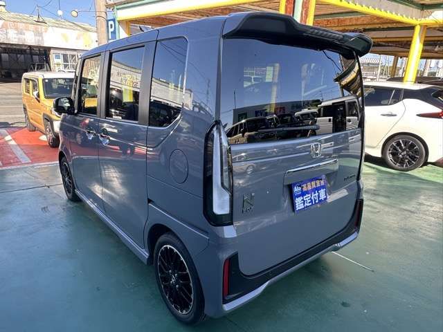 HONDA N BOX CUSTOM 2025