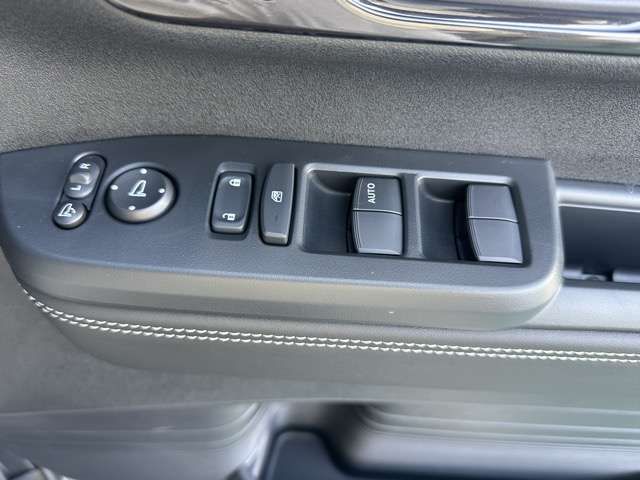 HONDA N BOX CUSTOM 2025