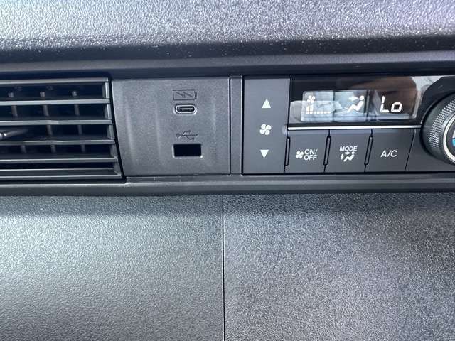 HONDA N BOX CUSTOM 2025