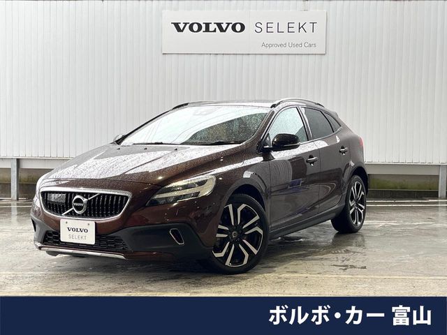 VOLVO VOLVO V40 CROSS COUNTRY 2019