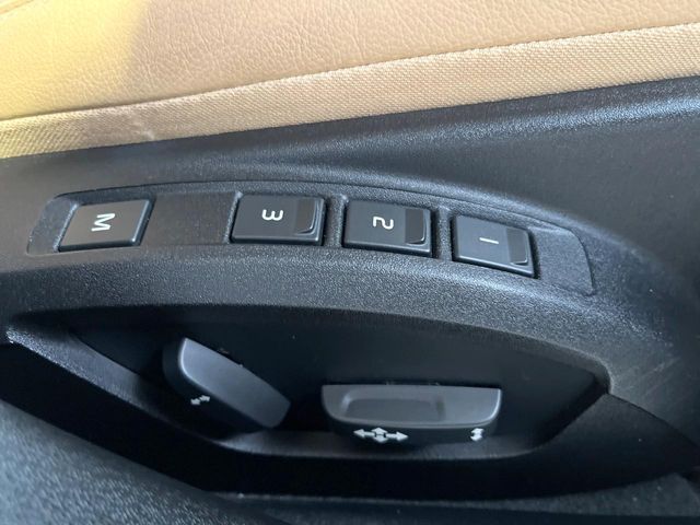 VOLVO VOLVO V40 CROSS COUNTRY 2019