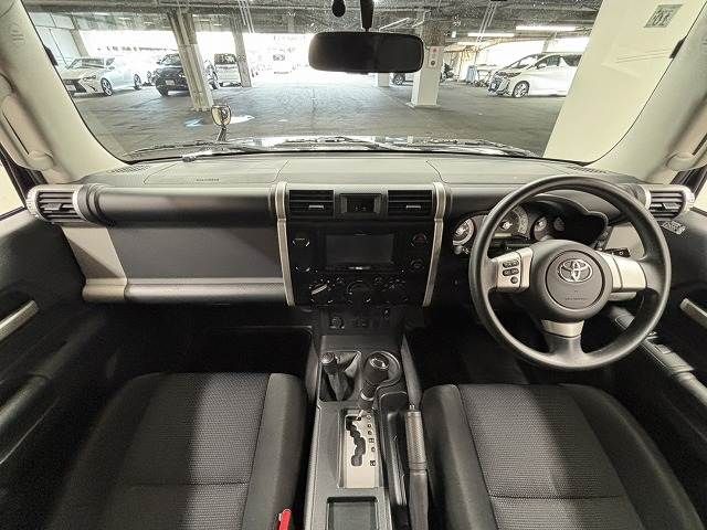 TOYOTA FJ CRUISER 4WD 2013