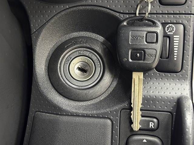 TOYOTA FJ CRUISER 4WD 2013