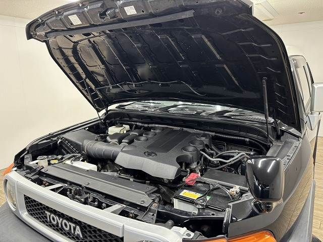 TOYOTA FJ CRUISER 4WD 2013