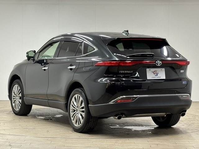 TOYOTA HARRIER HYBRID 2020
