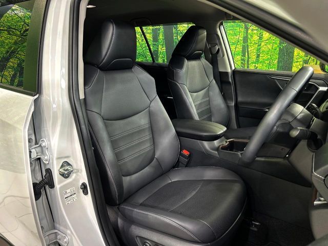 TOYOTA RAV4 HYBRID 4WD 2023