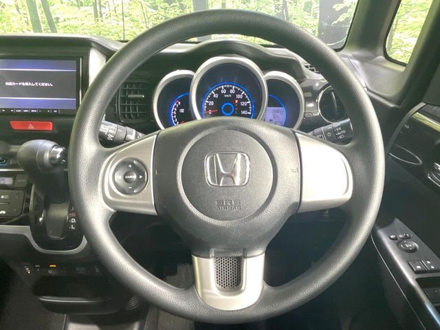 HONDA N BOX CUSTOM 2016