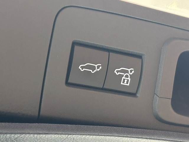 TOYOTA CROWN SPORT 2024