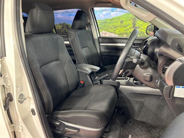 TOYOTA HILUX 4WD 2020