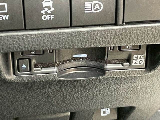 TOYOTA HARRIER HYBRID 2023